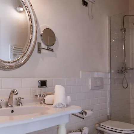Classique Hotel