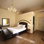 Classique Hotel