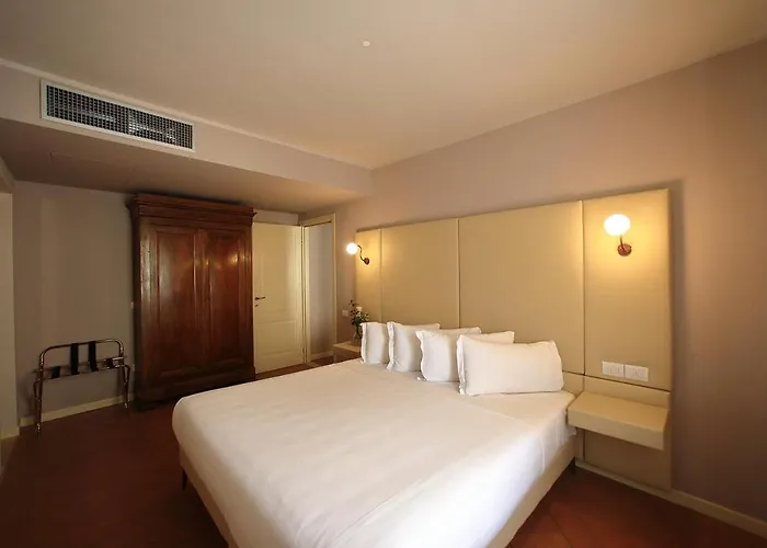 מלון Classique 3*