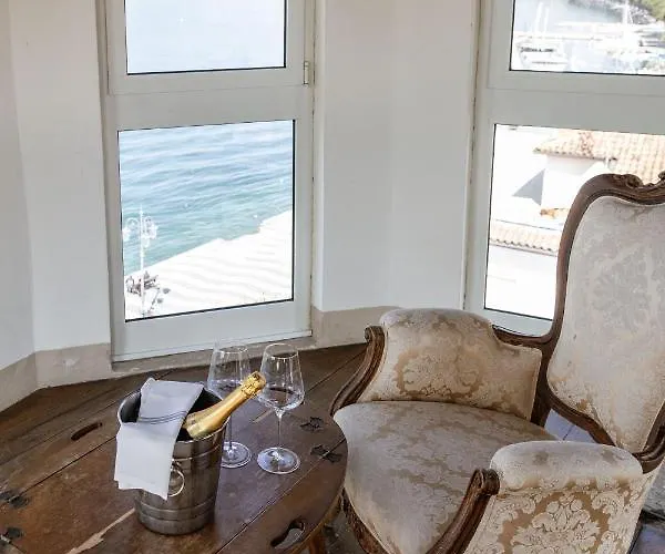 فندق Classique 3*